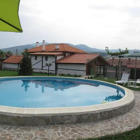 Pensiune Къща За Гости Донна Bryagovo (Plovdiv)